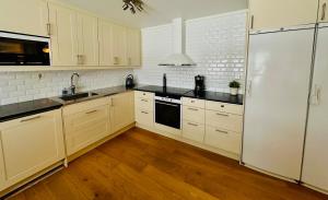 Familiebungalow met sauna & openhaard