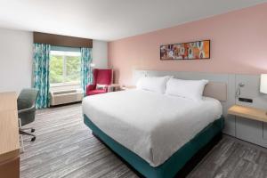 King Room room in Hilton Garden Inn Columbus