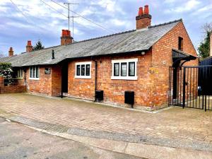 Modern city 3 bedroom bungalow