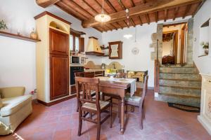 Chiara House In Galenda