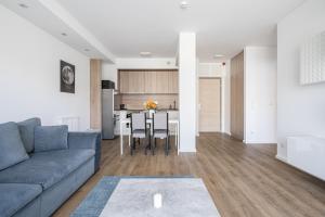 Corvizo Apartment with balcony