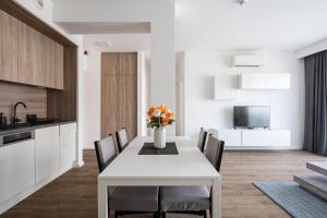 Corvizo Apartment with balcony