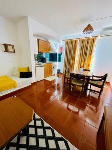 Resort Albufeira T1, Praia da Oura