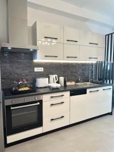 Nice n Cosy Apartment II