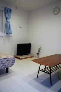 The FLAT 103
