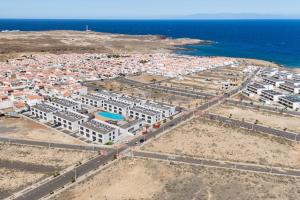 Home2Book Impressive Apt Abades, Pool & Terrace