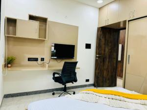 BluO 3BHK Gachibowli - Kitchen, Lift, Parking