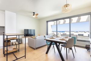 Home2Book Impressive Apt Abades, Pool & Terrace