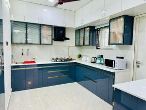 BluO 3BHK Gachibowli - Kitchen, Lift, Parking