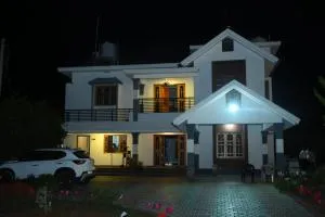 Bridge Point Home Stay - Kushālnagar