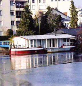 Charmante Péniche - Séjour atypique Nantes