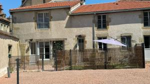 Maisons de vacances Gite Le Saint Antoineparking prive : photos des chambres