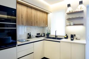 Altheas Stylish Apartment near Acropolis
