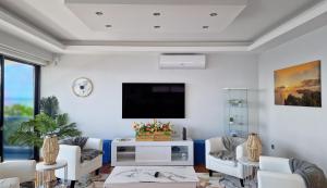 Azure Serenity Villa by LovelyStay