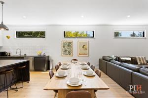 Luxury Home Sleeps 9 Guests