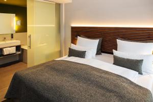 Deluxe Double Room room in Schlosshotel Monrepos