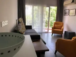 Apartment in Kyrenia, Cyprus - Temblos