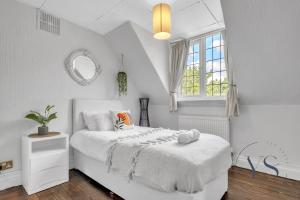 4BR Cottage, Parking, NEC, Birmingham Airport