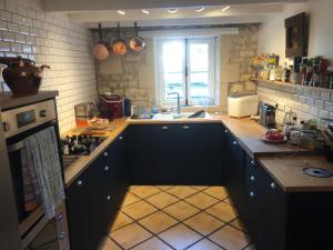 Villas Maison ancienne avec piscine au milieu des vignes : photos des chambres