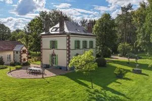 Maison de Maître - calme-campagne-nature- CAUTION OBLIGATOIRE SWIKLY - Pierrefitte-ès-Bois
