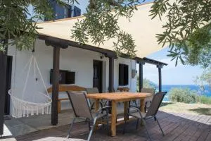 Το καλύβι της γιαγιάς - 达默查理