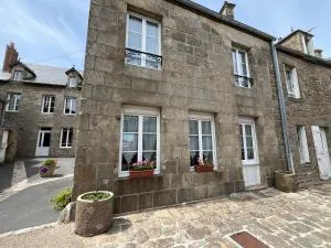 La Cour Saint Nicolas - Барфлер