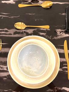 4Beds 4Baths New Renovated Entire House BTS Ekkamai