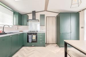 Stewarts Resort Lodge 92