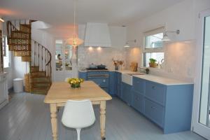 Villa La Colonial - 5 minutes walk from beach and 10 minutes from center Design