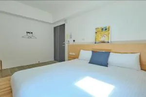 Golden Sun B&B - Chung-fu-ts'un