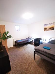 Schwert Souterrain Monteurwohnung Verden