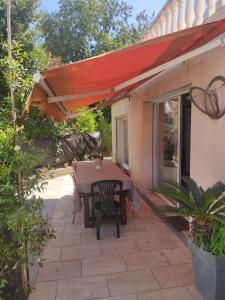 la ciotat belle maison centre ville avec parking