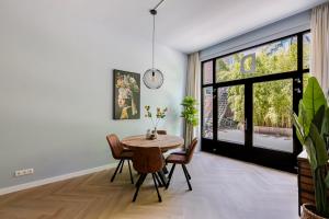 Stylish apartment next to the Amstel river- Unit D