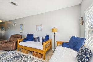 Sandpiper Cove 9210- by Holiday Isle Properties