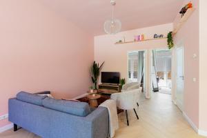 Stylish apartment next to the Amstel river- Unit F