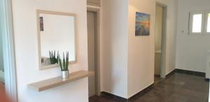 Aeria old port apartment 2