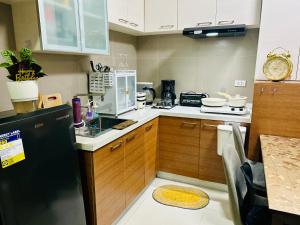 Cozy 1BR with BGC View Gym and Pool Included