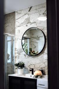 Appartements Prestige Lumineux Jacuzzi Parking prive : photos des chambres
