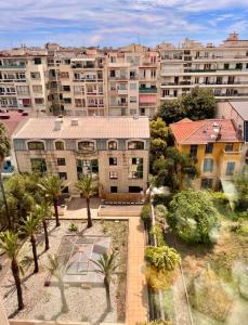 Luxurious Studio in NICE 450 m of the sea