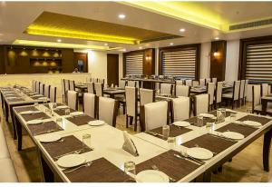 Hotel Agra Grande By Goyal Hoteliers