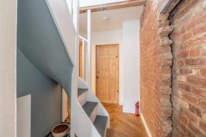 Cosy 2-Bed Cottage, close to Windsor and Legoland