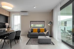 The Q Bliss - your new 4-star hideaway with a garage