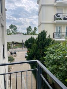 LOlympe de Deuil 10 min de Paris 1 min de la gare