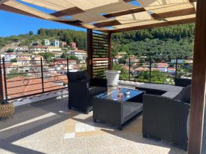 Stefanos house