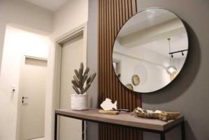 FILIRA Luxurious Apartment - by Ploumis