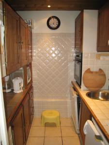 Praloup 1600 charmant studio avec belle vue