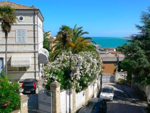 APPARTAMENTO LEOPARDI IN CENTRO A NUMANA
