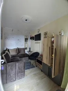 комната с отдельным входом - Zaušje