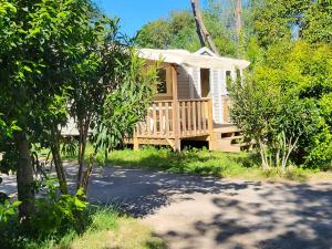 Campings Camping Le Val de Cesse : photos des chambres
