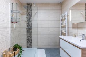 Maisons de vacances Au coeur du medoc, La p-tite maison de Charlotte : photos des chambres